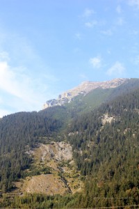 Alpenfahrt Blick ins Tal 2